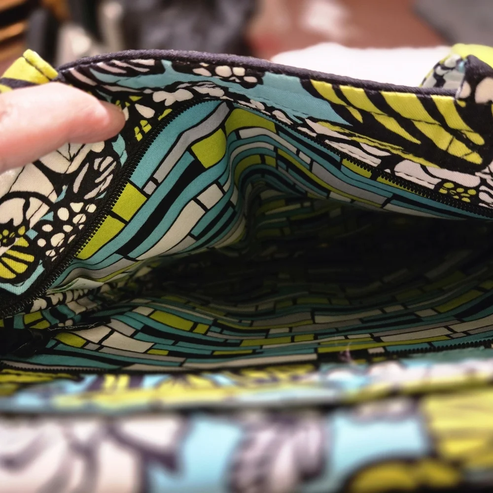 Vera Bradley Laptop Bag Checkpoint‎ Friendly Island Blooms Lime Turquoise Black